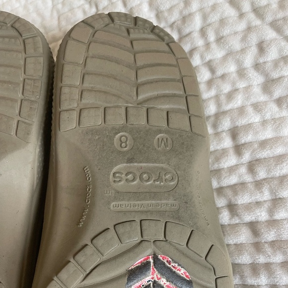 CROCS BOGOTA SLIDES SLIP ON SANDALS TAN/BROWN MENS SIZE MED 8 - Picture 6 of 9